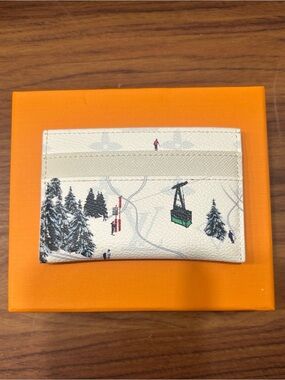 Louis Vuitton Ski White Card Holder